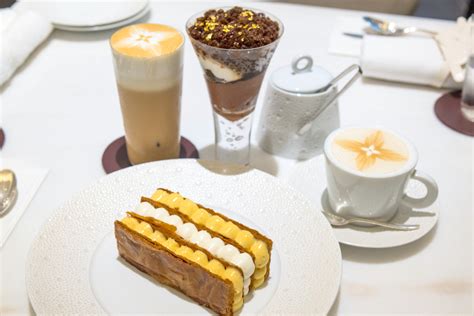 louis vuitton cafe osaka|le cafe v menu.